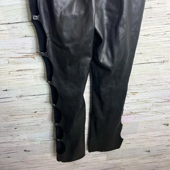 Meshki black side cut out faux leather pants size xs - Picture 8 of 9
